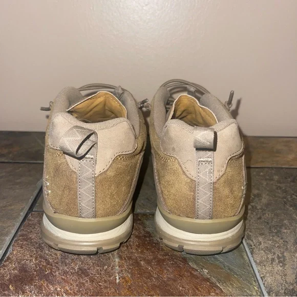 Oboz Women’s Shoes - Picture 3 of 6